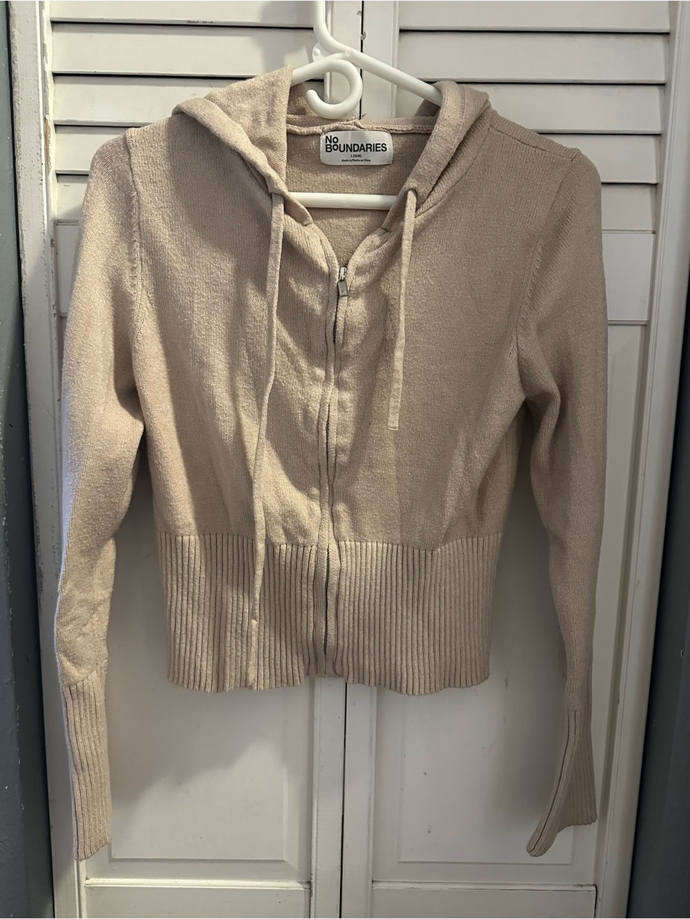 No Boundaries Beige Zip-Up Hoodie Sweater